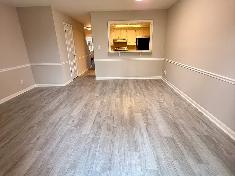 3925 Mountain View Rd #3 — Photo 17