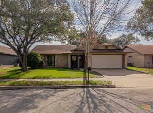 206 Newhaven St, Victoria, TX 77904