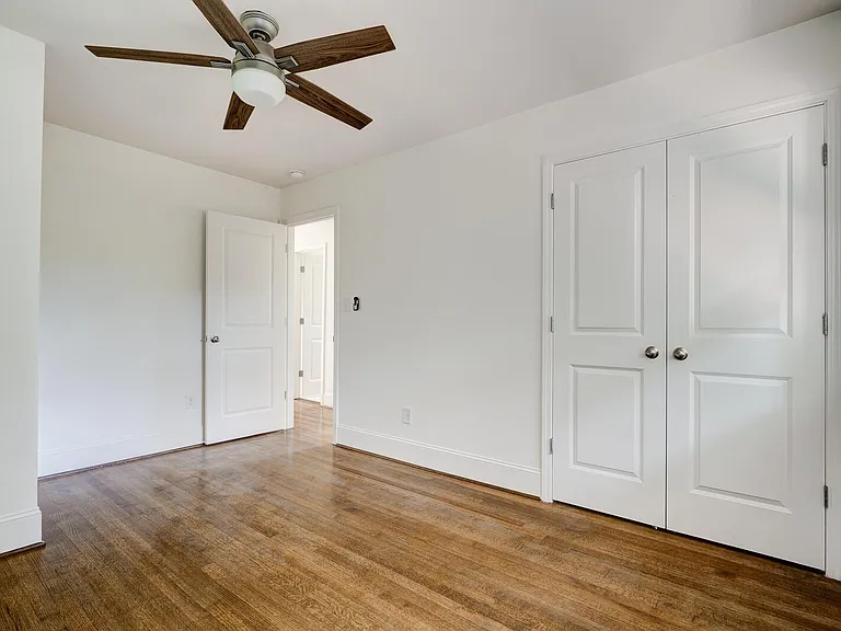 5196 Scenic View Dr — Photo 16