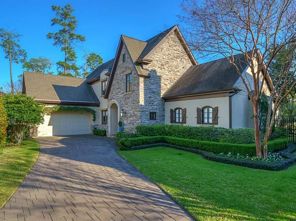 6 Hampton Pl, Spring, TX 77381