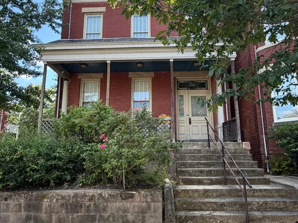 2301 W Grace St, Richmond, VA 23220