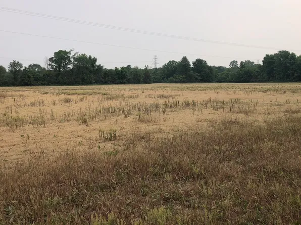 29 Mile Rd, Lenox, MI 48050