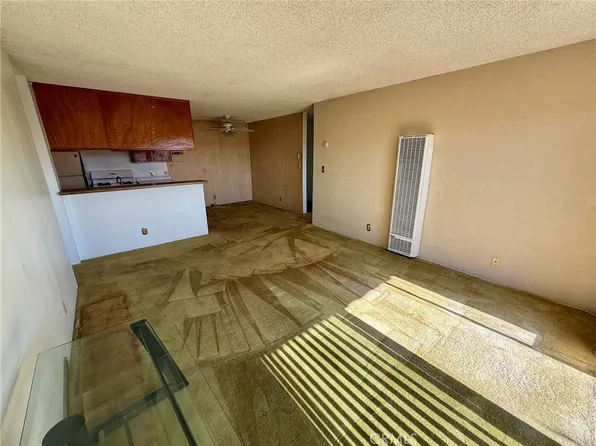 4727 W 147th St Unit 202, Lawndale, CA 90260
