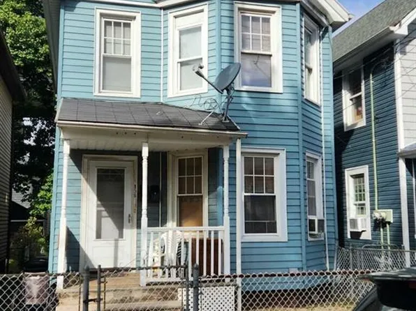 156 John St, Staten Island, NY 10302
