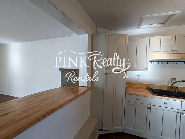 118 Lafayette Rd — Photo 19