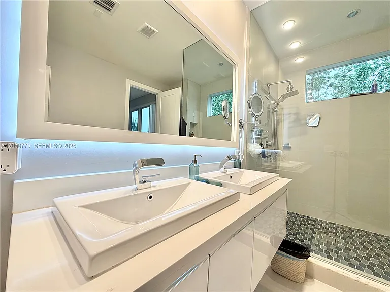6415 NW 105th Ct #6415 — Photo 33