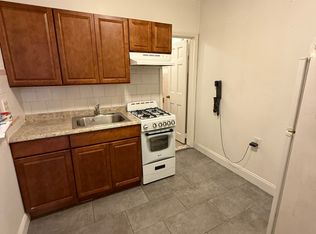 181 Skillman Ave #3C, Brooklyn, NY 11211