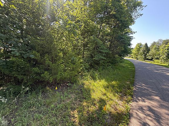2nd image of 6579 Nicole Dr