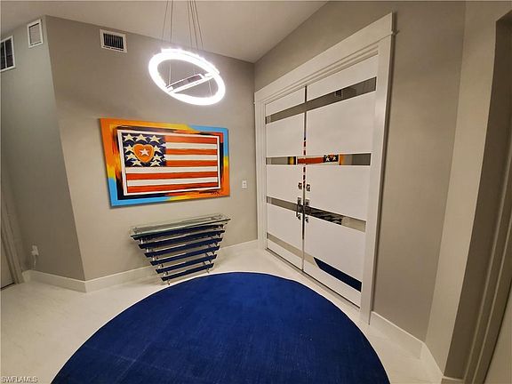 3rd image of 6021 Silver King Blvd Unit 1101