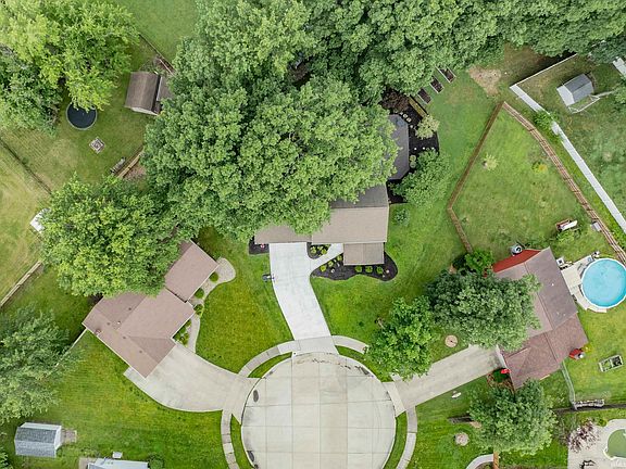3rd image of 4233 Havenwood Ct