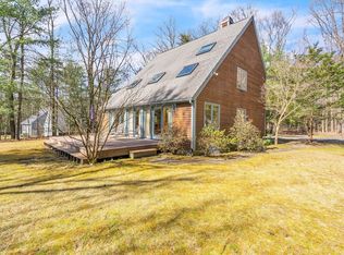 14 Indian Pipe Ln, Amherst, MA 01002