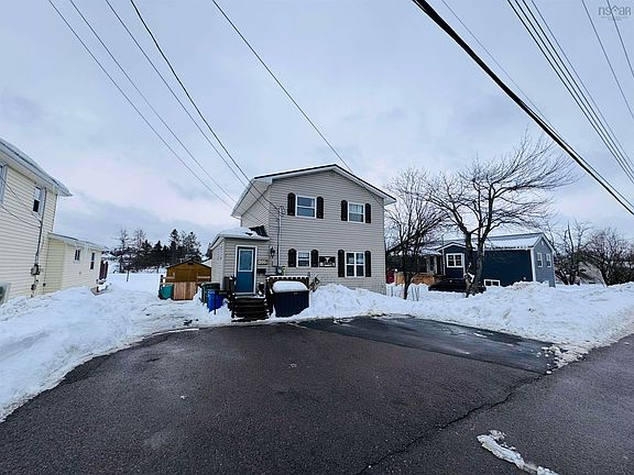 2nd image of 400 Pictou Rd