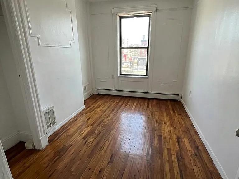 64 Steuben St #1RE — Photo 4
