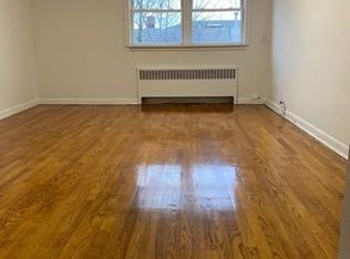 240 Park Ave FLOOR 2, Cliffside Park, NJ 07010