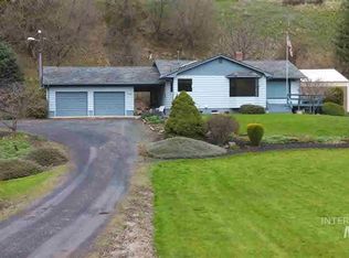 1391 S Main St, Juliaetta, ID 83535