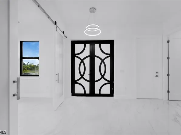 3226 NW 41st Ave, Cape Coral, FL 33993