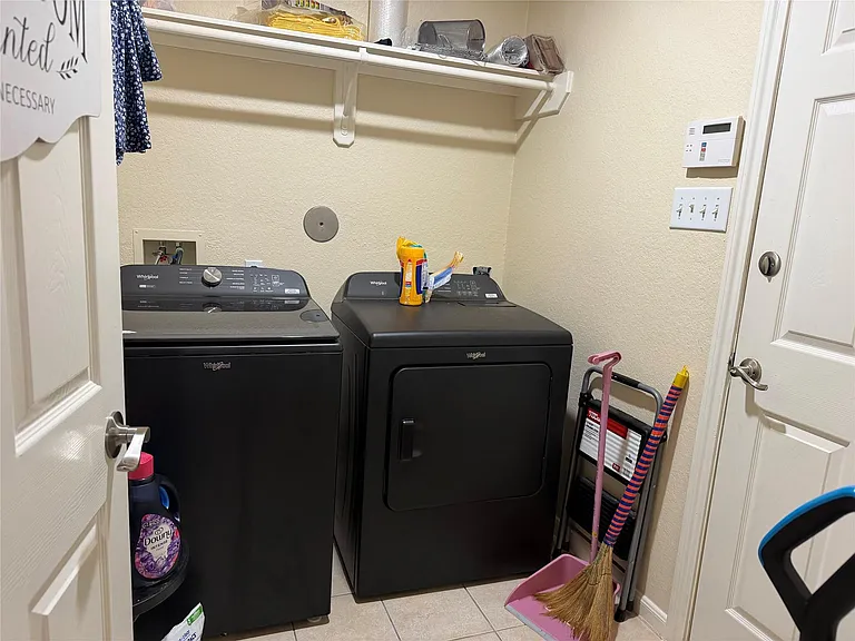 5810 Linksman Ln — Photo 19