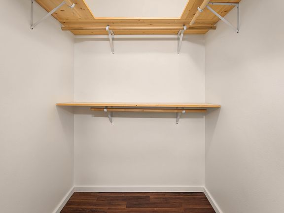 3rd image of 9926 NE 144th Ln APT 307