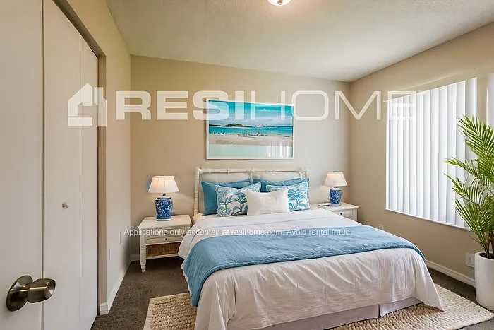 12752 SW 265th Ter — Photo 10