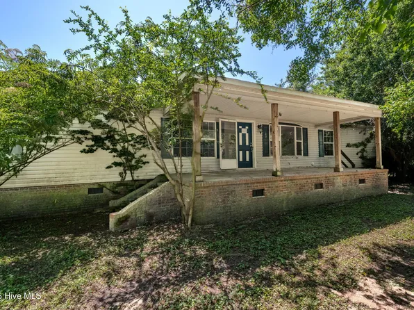 589 John Humphrey Road, Burgaw, NC 28425