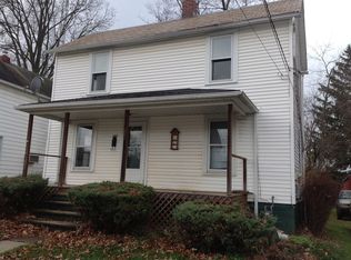 140 S 15th St, Sebring, OH 44672