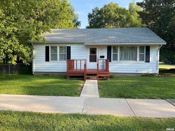 2039 Commercial Ave, Murphysboro, IL 62966