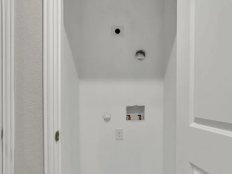 3001 Grey Wolf Cir #121 — Photo 8
