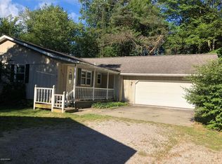 6167 Farr Rd, Fruitport, MI 49415