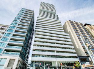 200 Bloor St W #3104, Toronto, ON M5S0B1