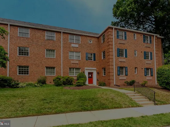 1718 W Abingdon Dr APT 202, Alexandria, VA 22314