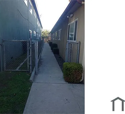 449 Bonito Ave #3 — Photo 5
