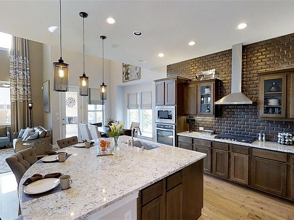 4th image of 1513 Sherwood Blvd