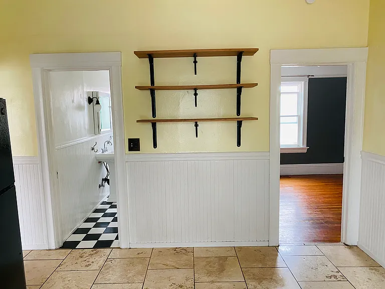 4629 Shattuck Ave — Photo 20