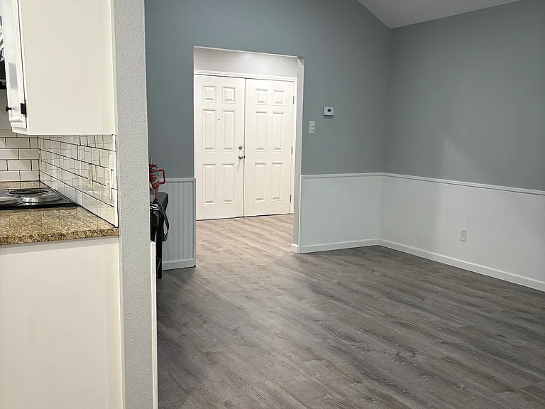 4641 Sheffield Ln — Photo 21