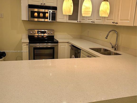 2nd image of 15201 NE 6th Ave APT C205