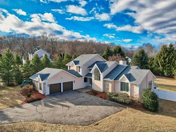 2 Executive Hill Road, Wolcott, CT 06716