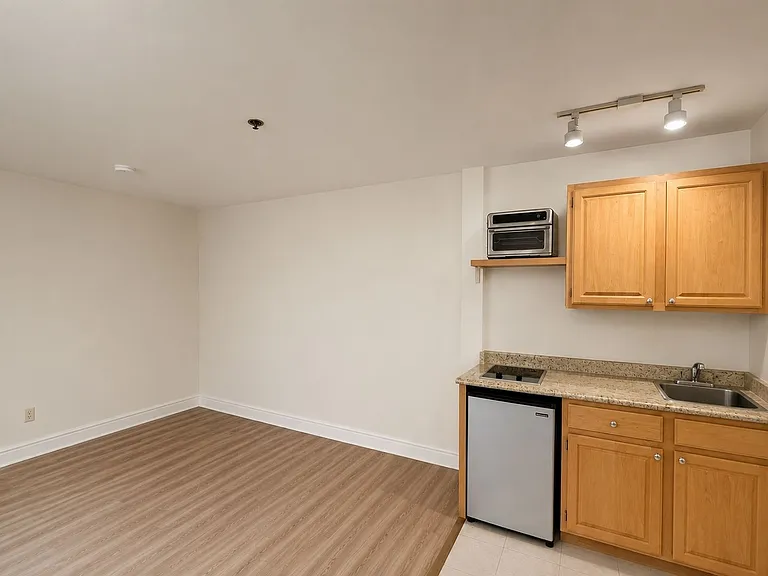 767 Tremont St — Photo 5