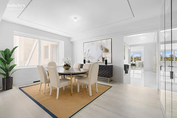 Sold by Sotheby's International Realty | media 7