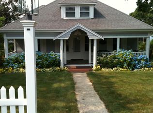 11 Hawes Rd, Sagamore Beach, MA 02562