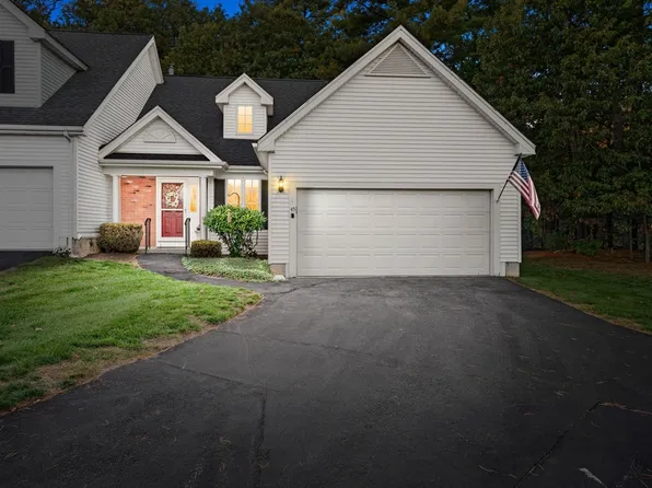 45 Nature View Dr, Uxbridge, MA 01569