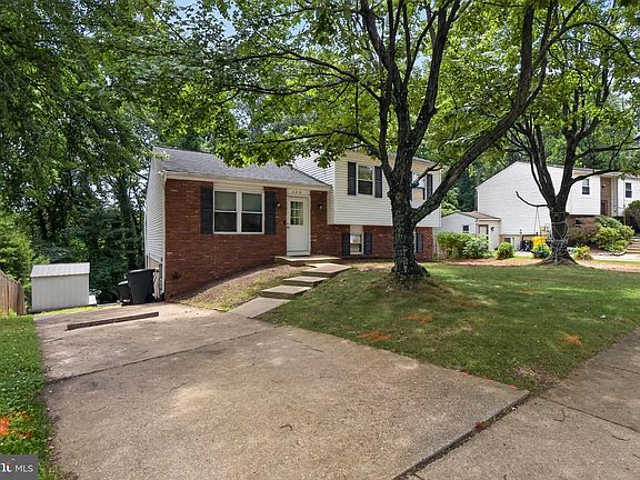 2nd image of 303 Ternwing Dr