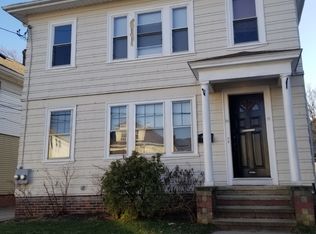 172 Narragansett St, Cranston, RI 02905