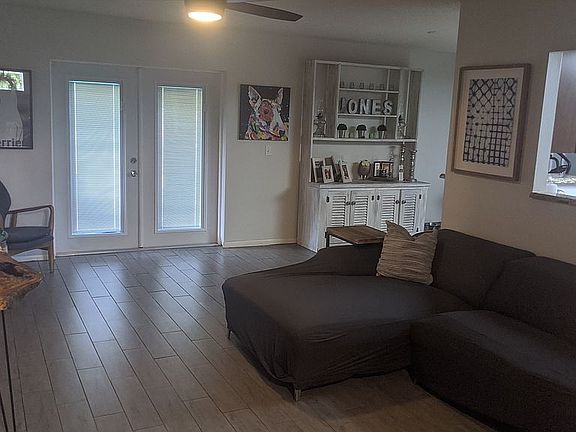 4th image of 1102 Fernlea Dr