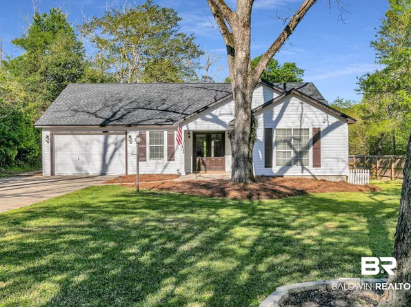 21411 S Meadows Dr, Fairhope, AL 36532