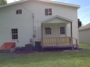 809 N Jackson St, Bushnell, IL 61422