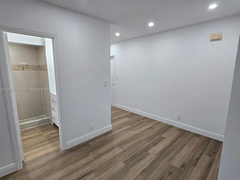 2424 SE 17th Cswy #110B — Photo 8