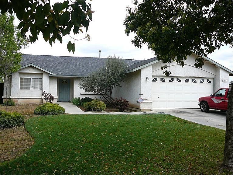 2nd image of 4907 E Eugenia Ave