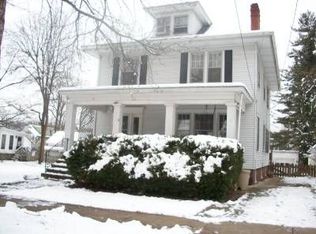 34 Elmwood Pl, Athens, OH 45701