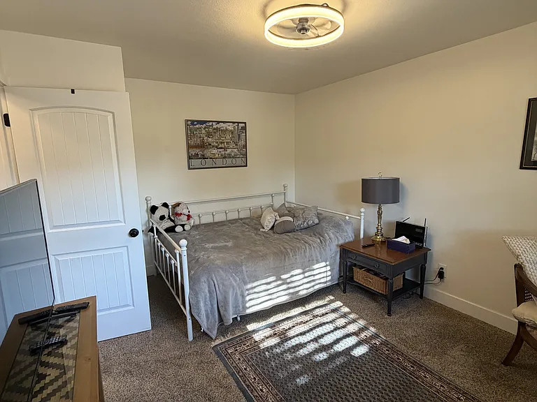 1449 Peacock Pl #1 — Photo 15