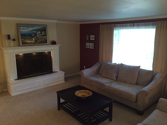 Living Room - Custom Mantel